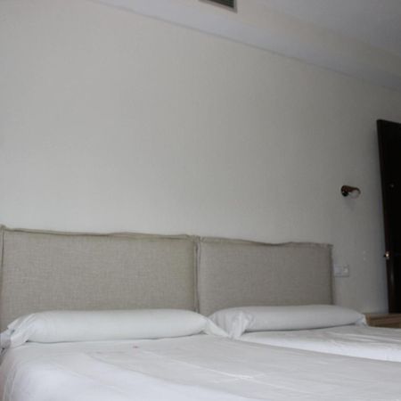 Apartamentos De Astroturismo La Canada Torrejon el Rubio Luaran gambar