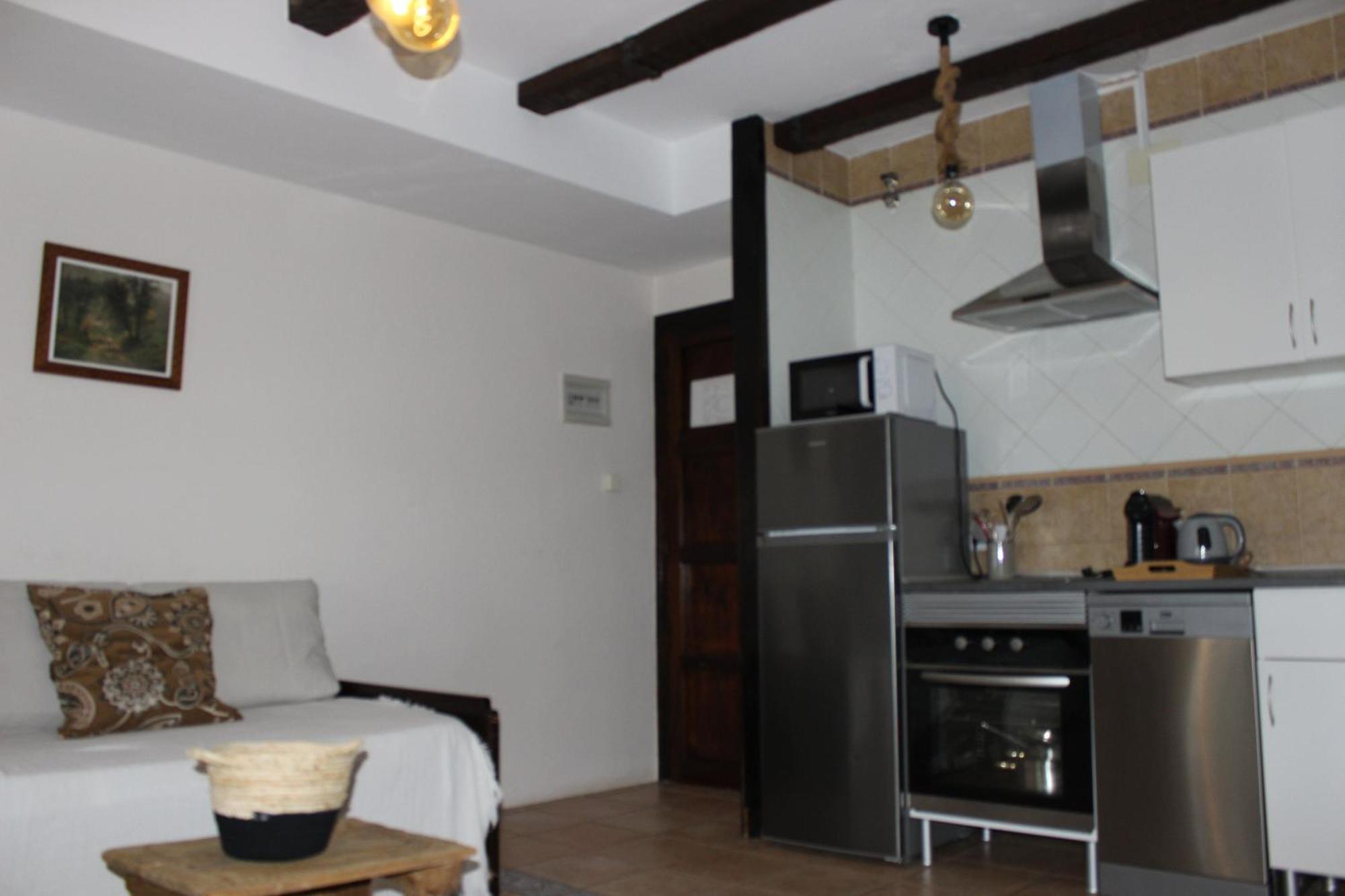 Apartamentos De Astroturismo La Canada Torrejon el Rubio Luaran gambar