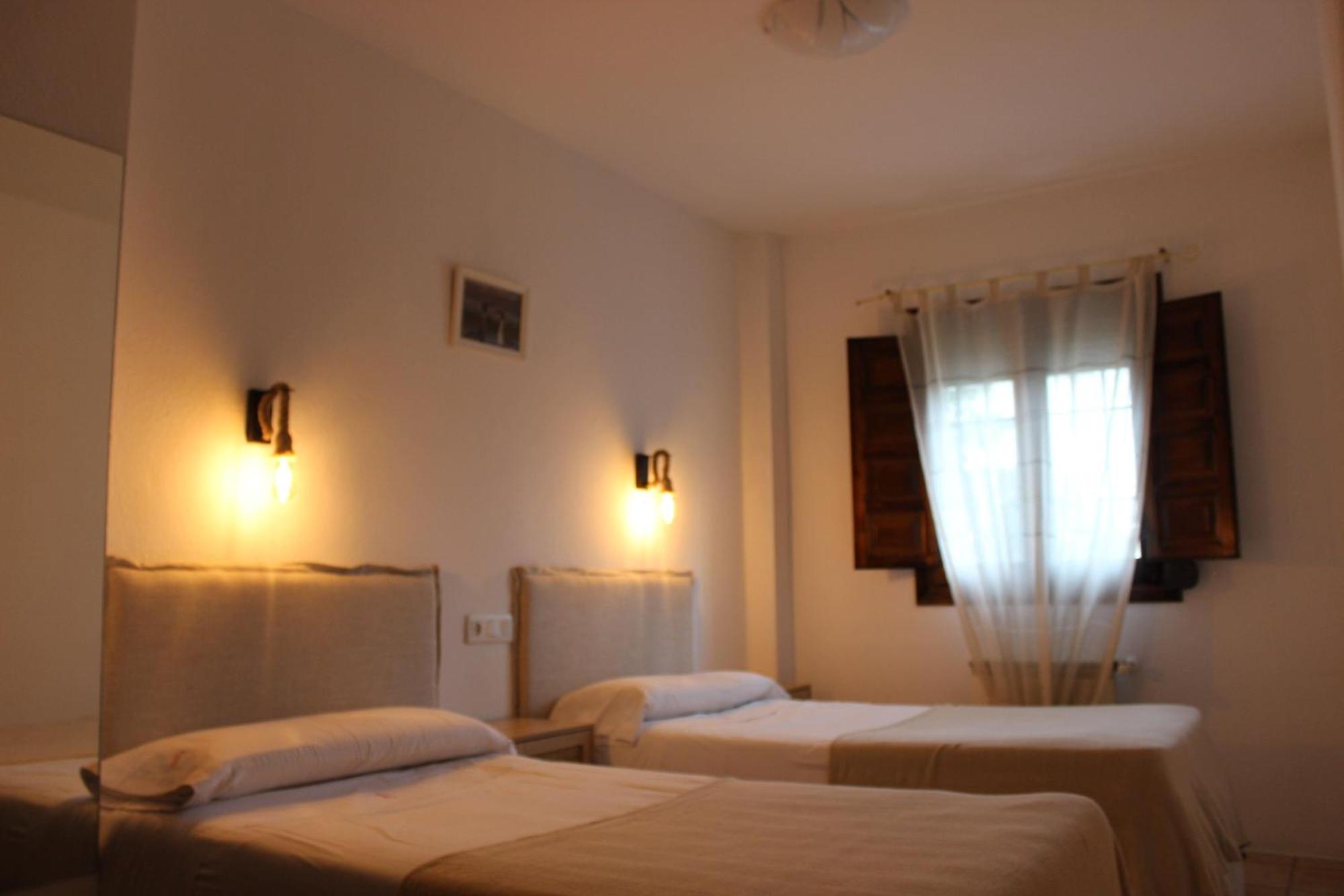 Apartamentos De Astroturismo La Canada Torrejon el Rubio Luaran gambar